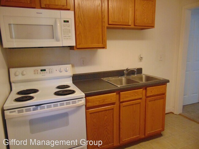 Building Photo - 856 W 43rd St