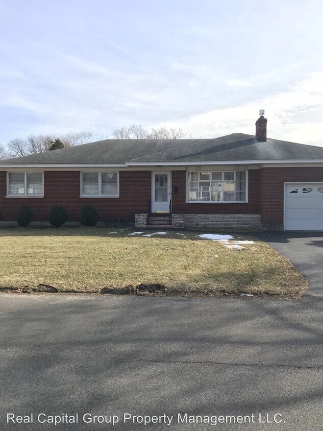 3 br, 1.5 bath House 32 Moreland Ave House Rental in Albany, NY