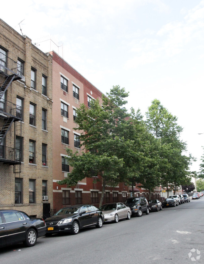 150 Linden St, Brooklyn, NY 11221 Apartments - Brooklyn, NY ...