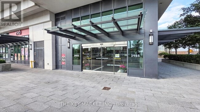 Building Photo - 3985-3985 Grand Park Dr