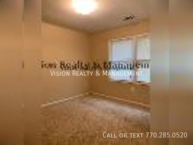 Building Photo - Coming Soon! 2Bed/1Bath