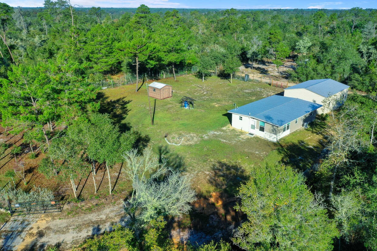 15400 NE 234th Pl, Fort McCoy, FL 32134 House Rental in Fort McCoy