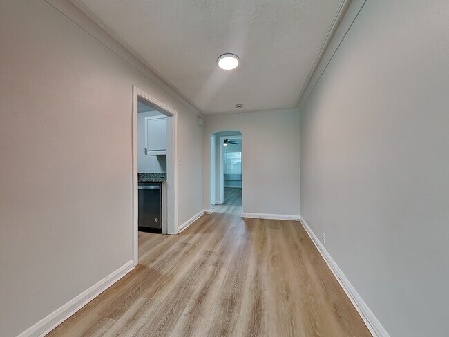 Photo - 875 21st Ave S House