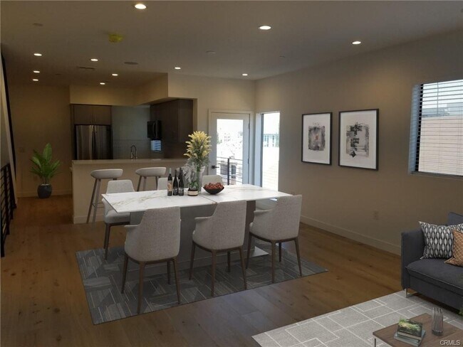 Foto del edificio - 231 1/2 North Burlington Avenue, Los Angel...
