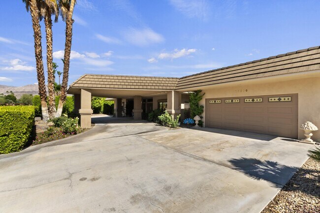 Foto del edificio - 73880 Grapevine St
