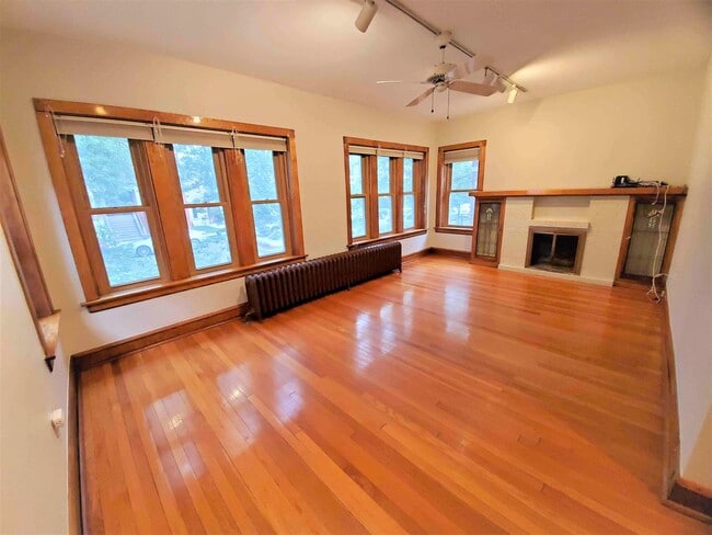 Foto del edificio - 3922 N Monticello Ave