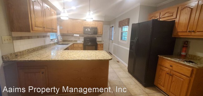 Building Photo - 4 br, 3 bath House - 160 Carver Falls