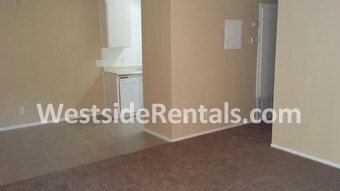 Foto principal - 9111 Burnet Ave