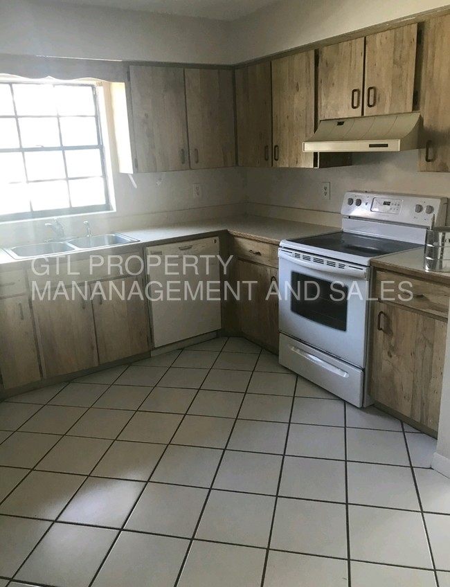 Building Photo - Cozy Port Orange Home