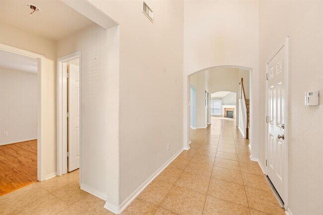Foto del edificio - 20323 Upland Fair Ln