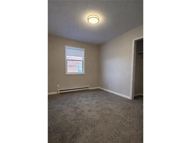 Foto del edificio - 114 Lake Ave S