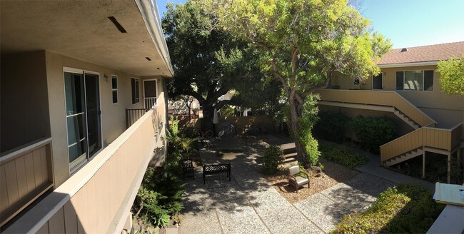 Building Photo - 1223 Garden Street - B