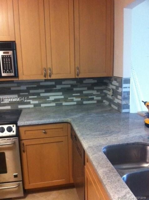 Foto del edificio - 7500 NW 1st Ct