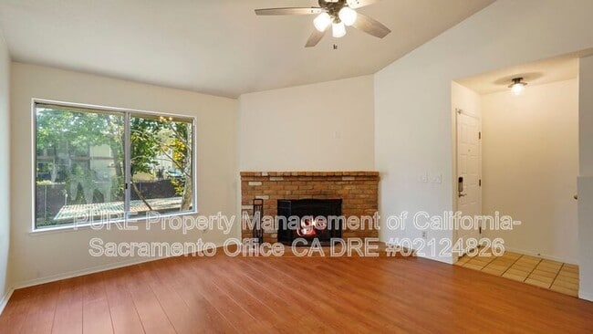 Building Photo - 4839 Vir Mar St