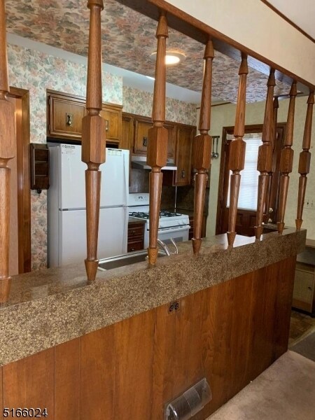Foto del edificio - 30 Byron Pl