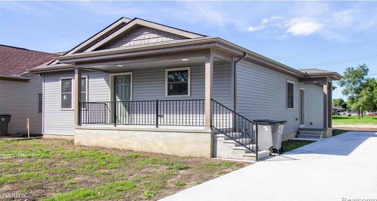 Primary Photo - 3 br, 2 bath House - 21741 Laurel St