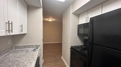 Foto del edificio - 7315 Brompton St