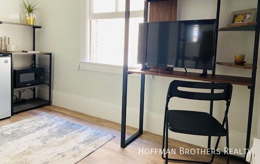 Photo - 124 Waverly Pl -212A