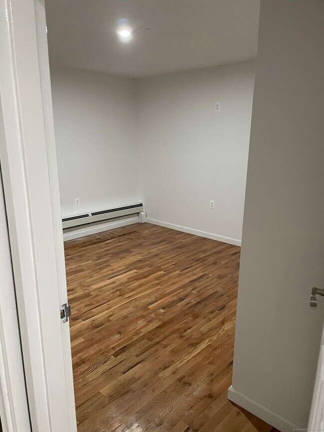 Foto del edificio - 115 Hawkins St