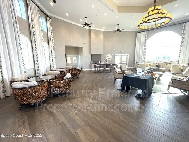Foto del edificio - 2831 Casterton Dr