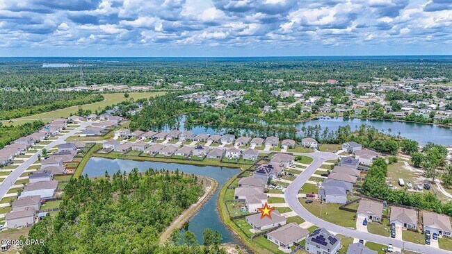 Foto del edificio - 7154 Riverbrooke St
