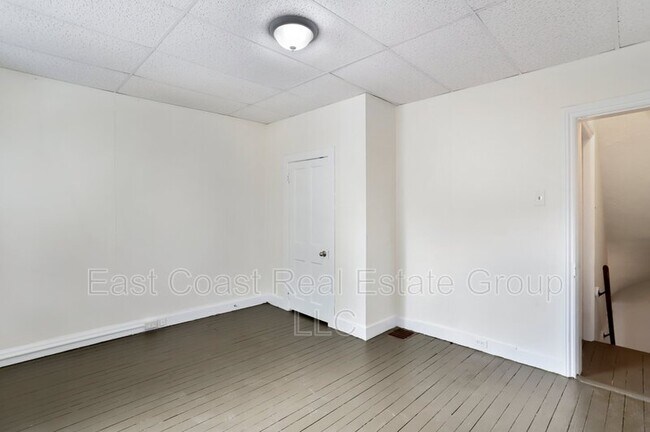 Foto del edificio - 56 E Baltimore St