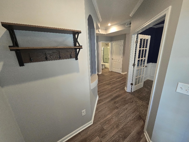 Building Photo - 32 Pebble Brook Pl