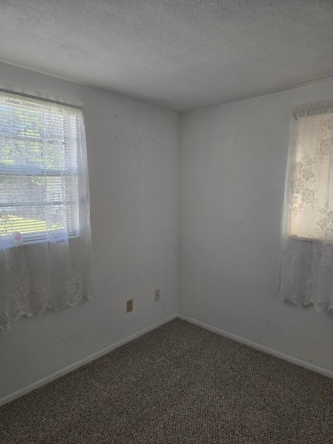 Building Photo - 38835 B Ave