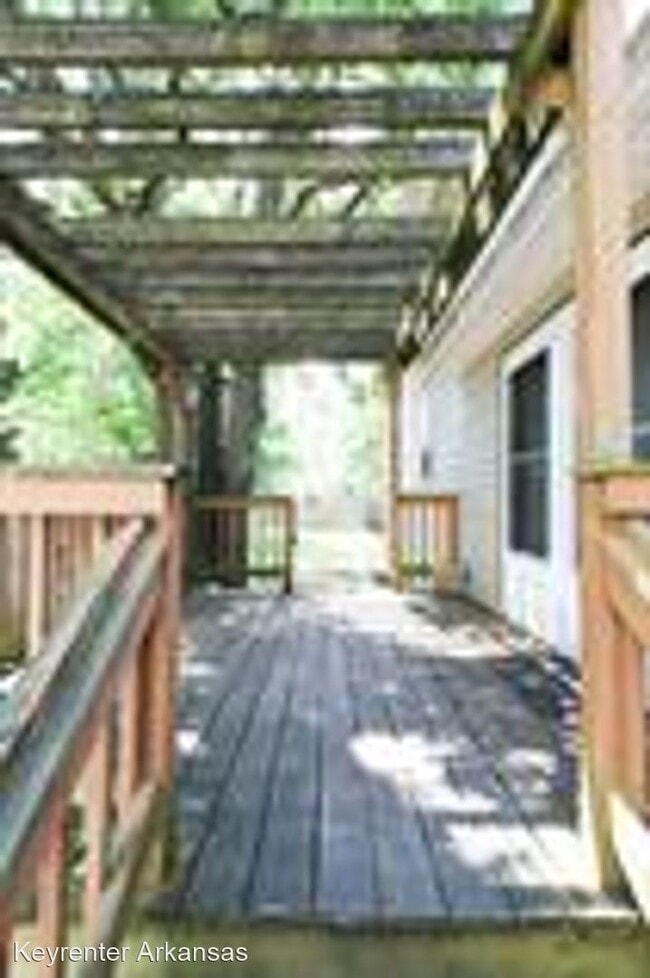 Building Photo - 4 br, 2 bath House - 203 W Miller St