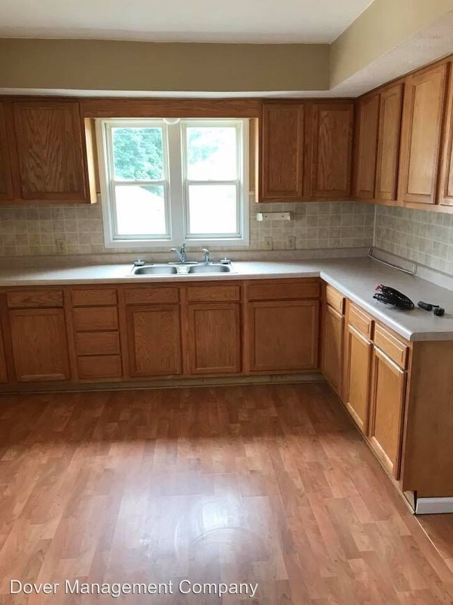 Building Photo - 2 br, 1 bath House - 831 S 9th St
