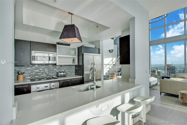 Foto del edificio - 90 SW 3rd St