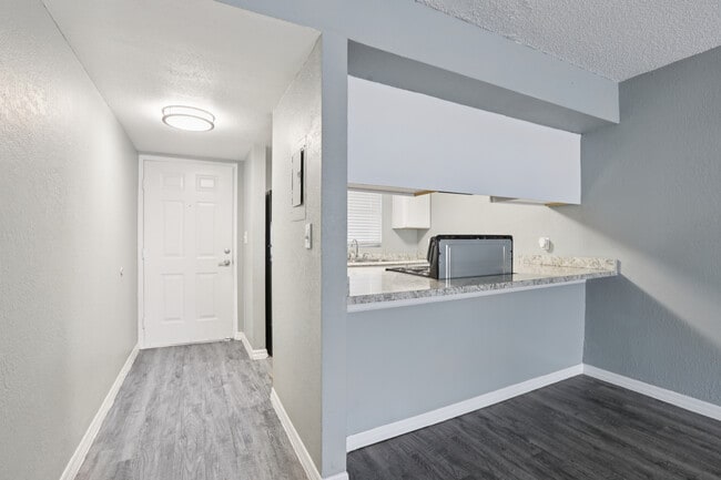 Building Photo - Bella Mar Apartment Homes