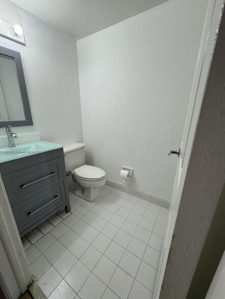 Foto del edificio - 915 SE 13th Rd