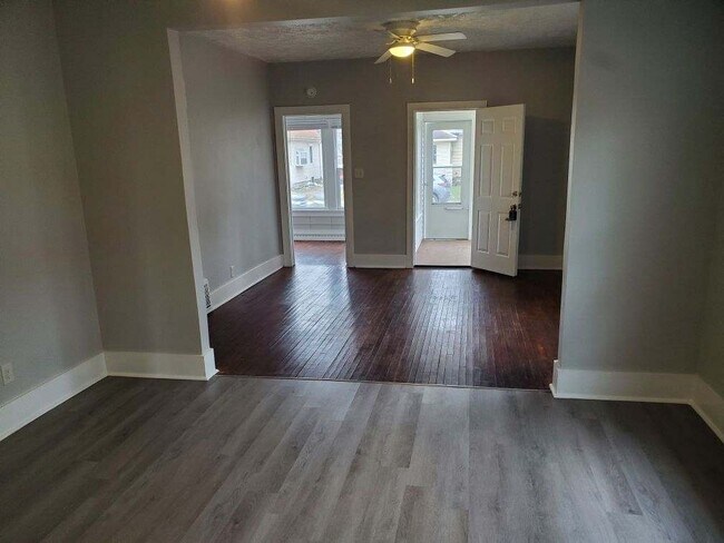 Foto del edificio - 709 S Ironwood Dr