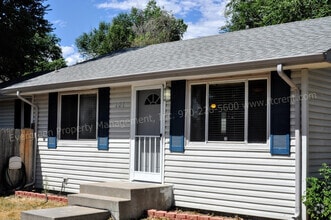 Building Photo - 121 Buckingham St