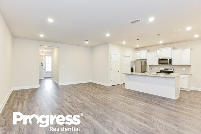 Foto del edificio - 2442 Elmcroft Ave