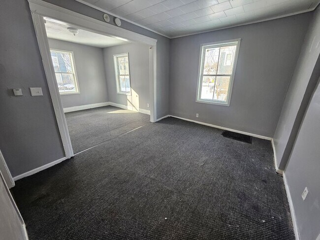 Foto del edificio - 117 Landon Ave