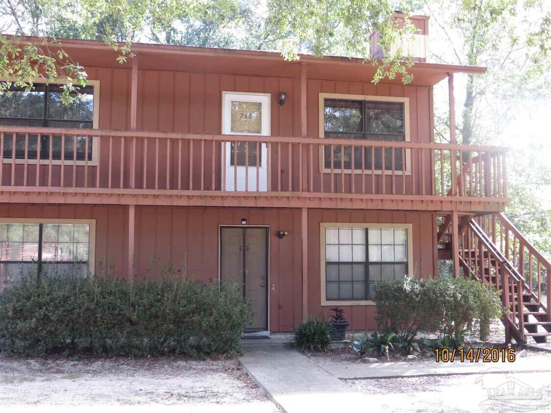 Primary Photo - 2811 Langley Ave