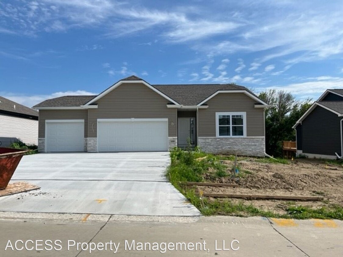 16859 Samantha Rd, Gretna, NE 68028 House Rental in Gretna, NE