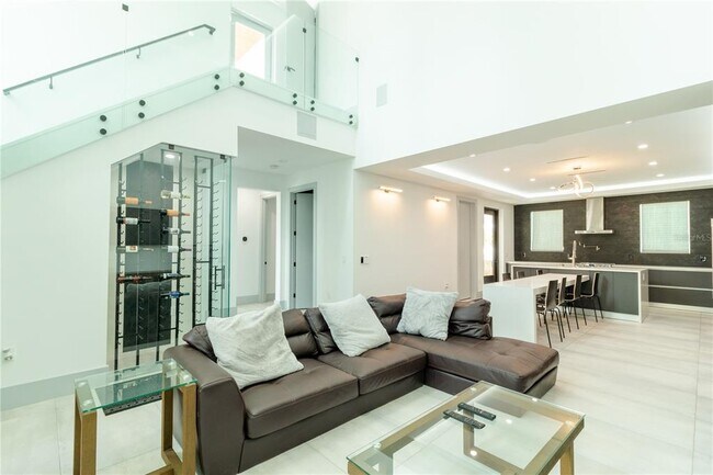 Foto del edificio - 3035 W Cherry St