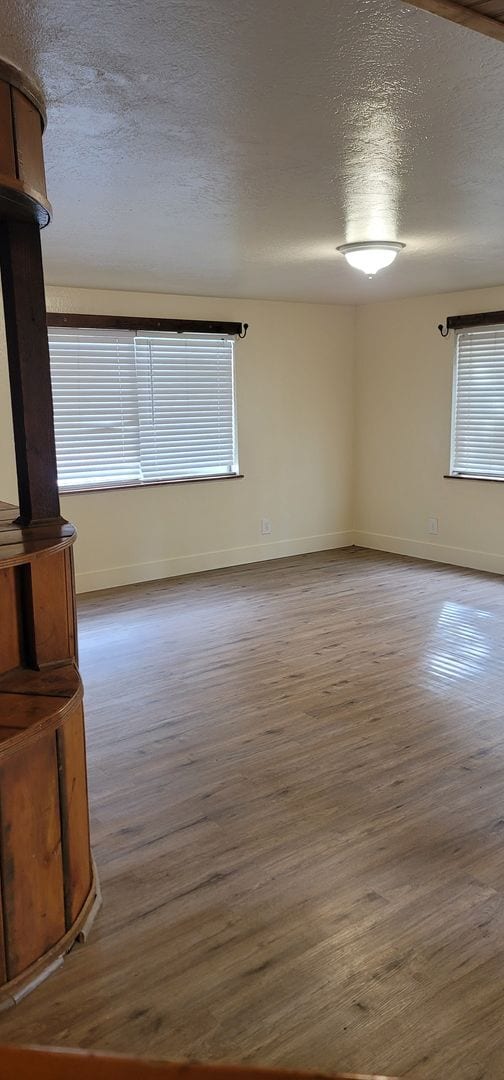 Building Photo - House For Rent!