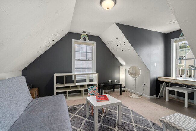 Foto del edificio - 4 Cherry Blossom Cir