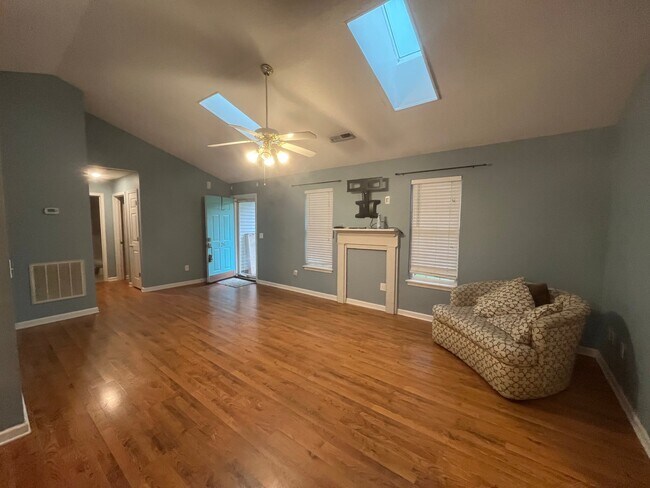 Foto del edificio - 126 Blueberry Ln