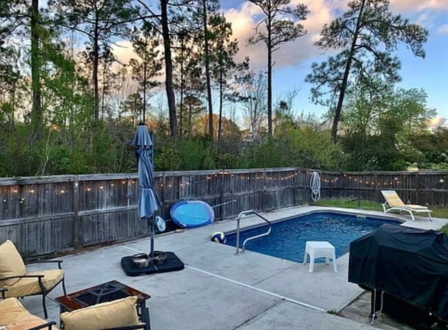 Photo - 601 Tisbury Ln House