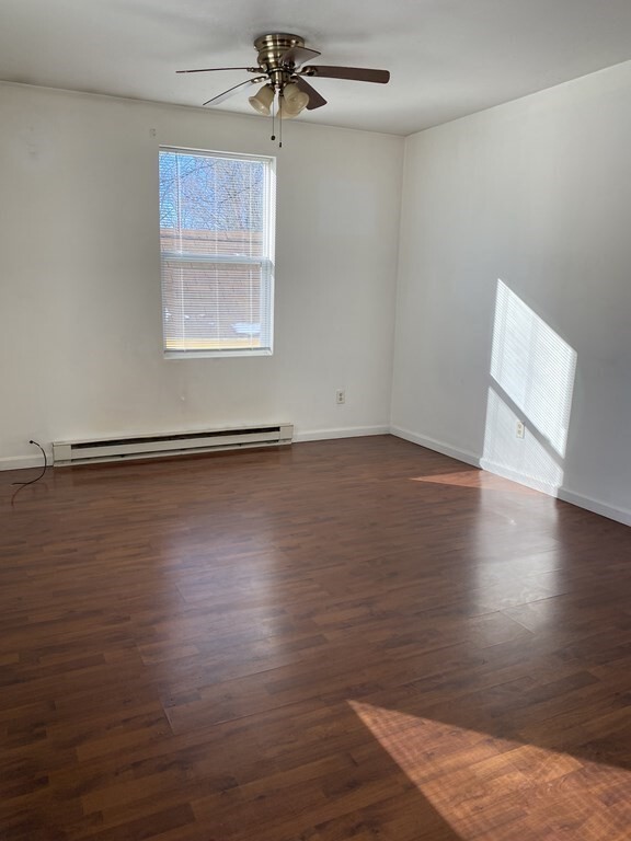 Building Photo - 34 Millbury St