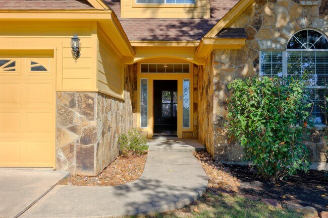 Foto del edificio - 14918 Pollux Dr