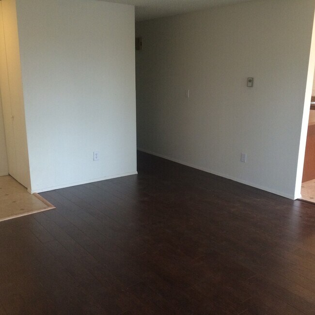 Foto del edificio - 2211 Yew St