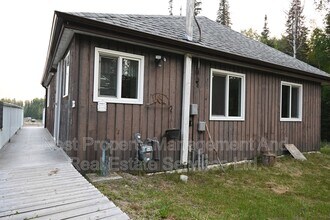 Building Photo - 5395 Erickson St