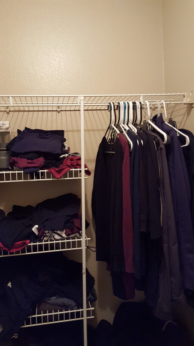 Closet - 3550 Lebon Dr
