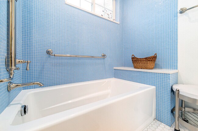 Foto del edificio - 509 E Live Oak St
